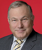 Karl-Heinz Pflugbeil ist Osterfelder Bezirksbürgermeister und Vorsitzender des SPD-Ortsvereins Osterfeld